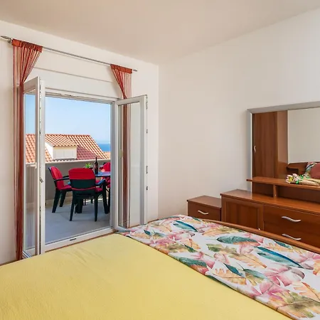 Ivan Apartmán Omiš